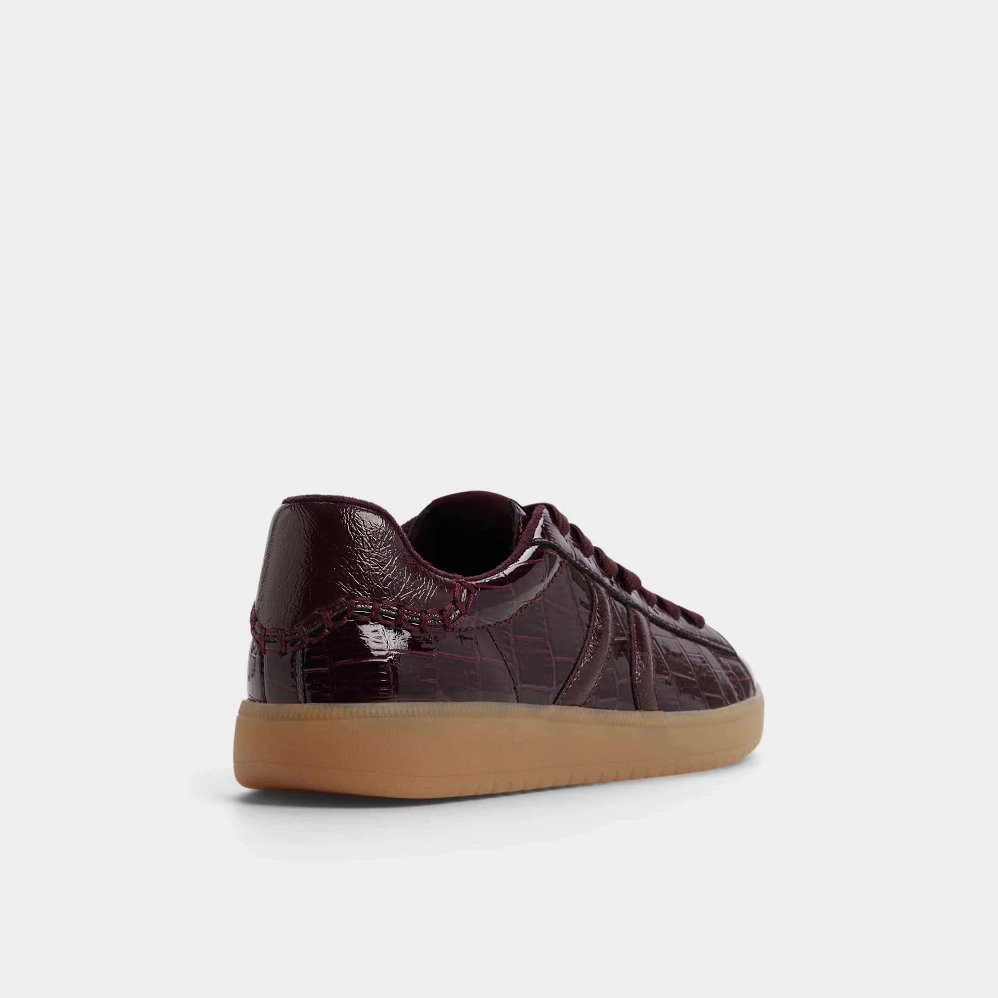 Chicsneaker2 2 Chicsneaker2
