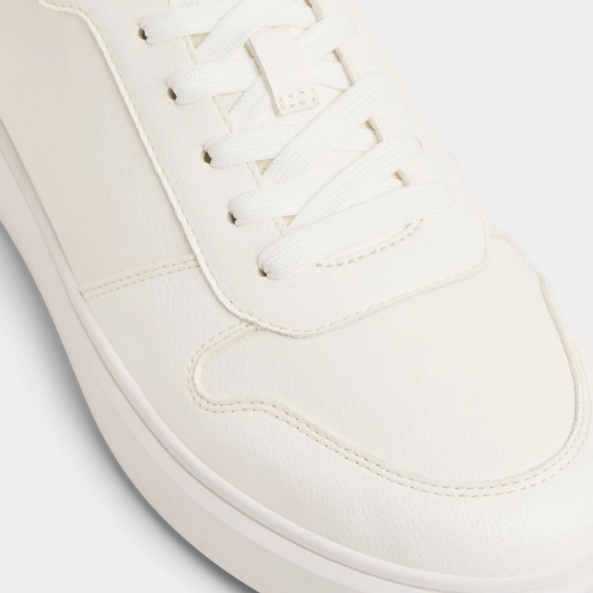 Retrosneaker 8 Retrosneaker