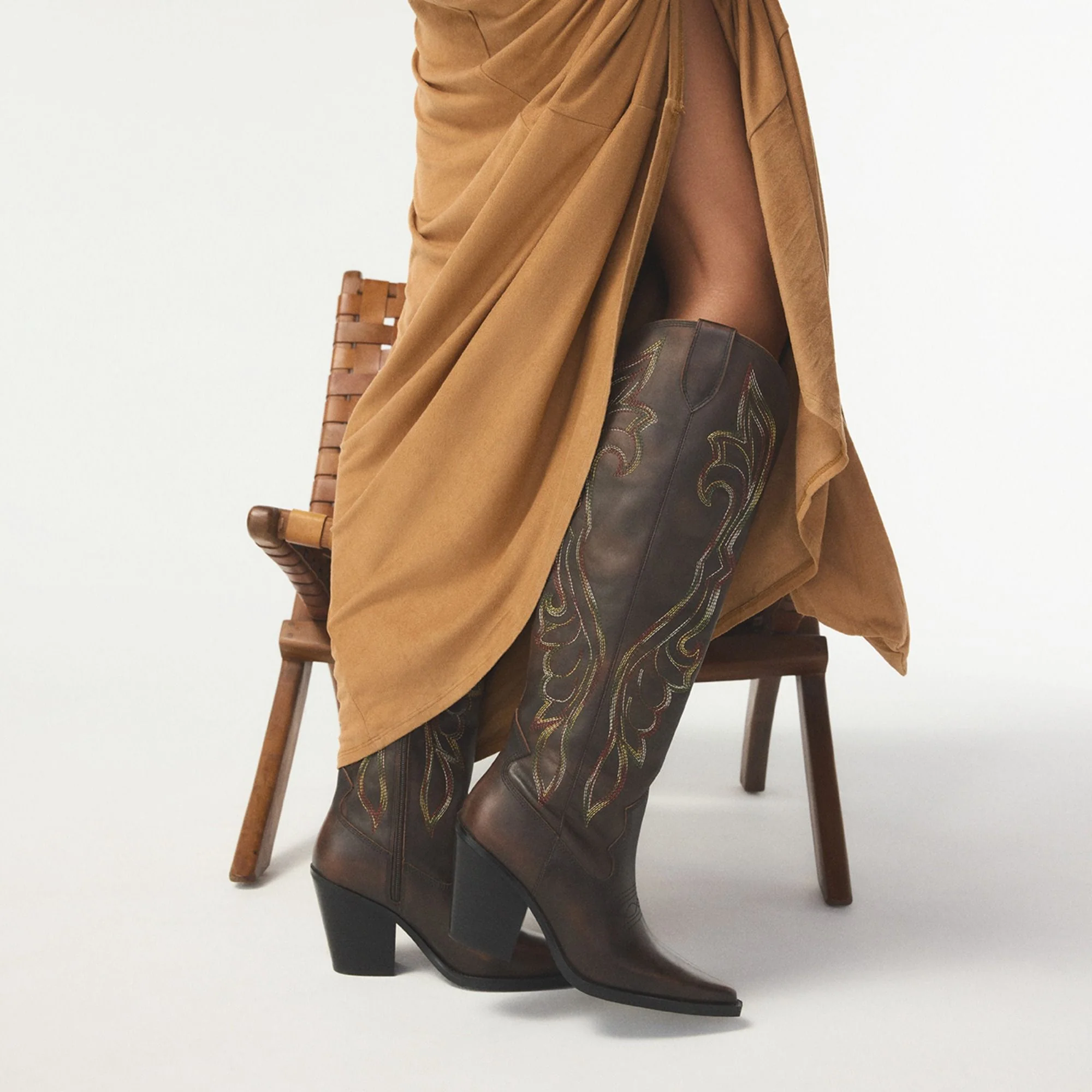 Revolve 7 Revolve