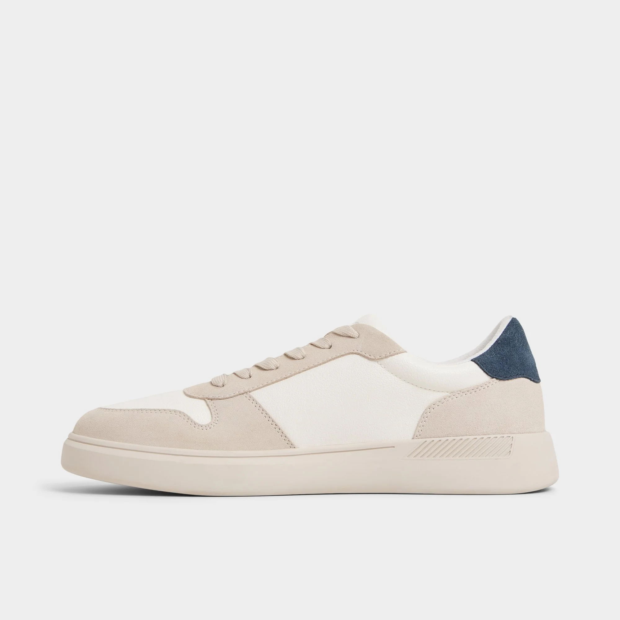 Retrosneaker 3 Retrosneaker