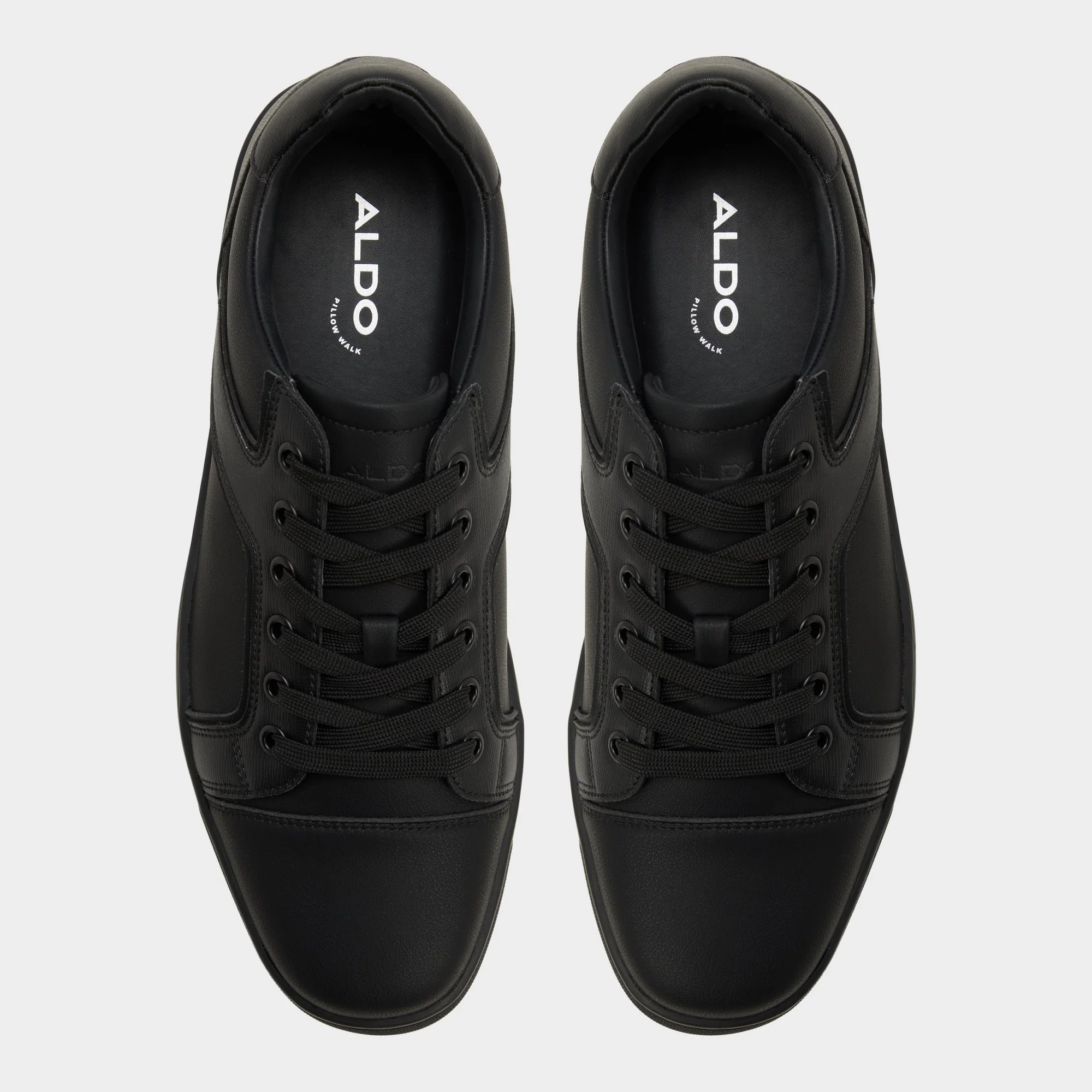 Suitsneaker 6 Suitsneaker