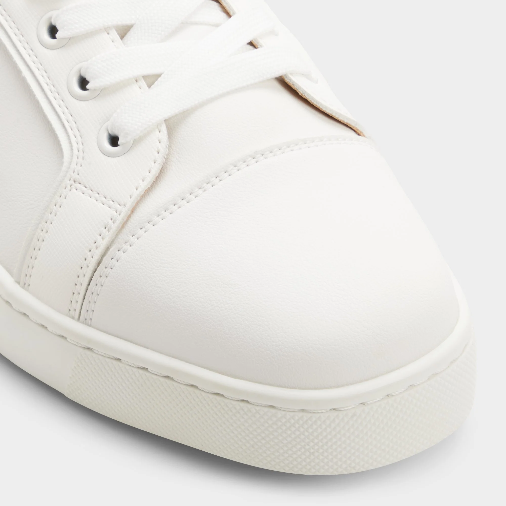 Suitsneaker 5 Suitsneaker